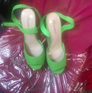 Green Breckelles platform sandals